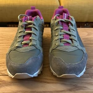 Merrell Alpine Sneaker, size 8. Worn once.